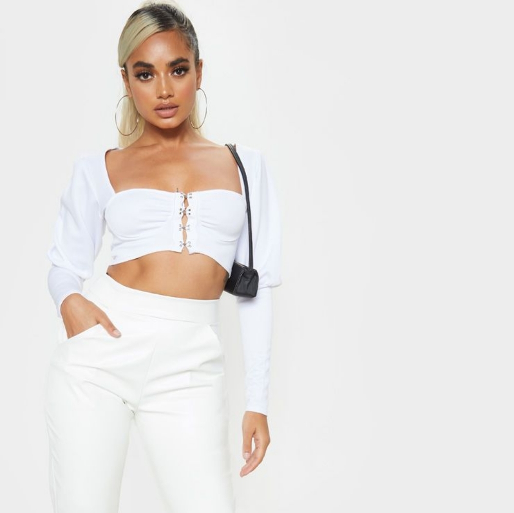 White Hook & Eye Puff Sleeve Crop Top - Picture 6 of 8